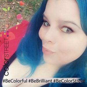 Meet your Posher, Crystal